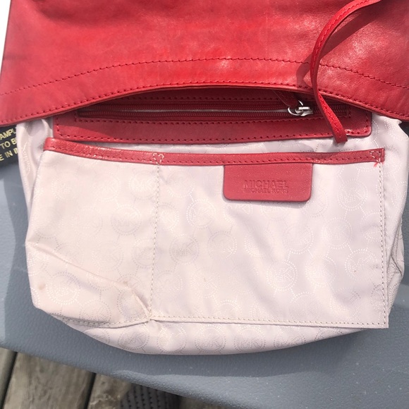 Michael Kors Crossbody - Picture 8 of 14